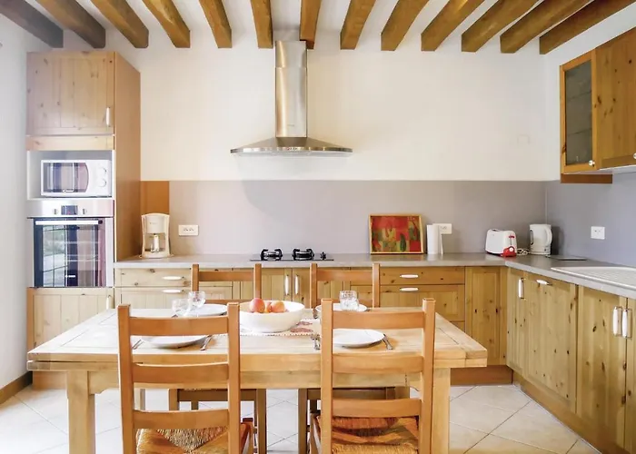 Feriehus In With Wifi La Croupte